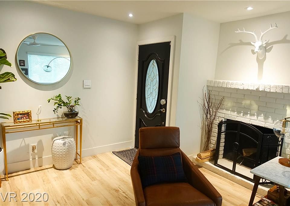 1st image of 1812 Poco Way