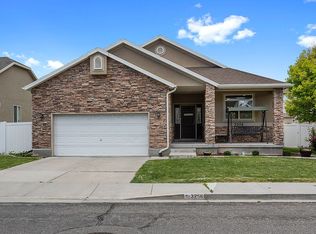 3256 S Summer Trail Dr, West Valley City, UT 84120