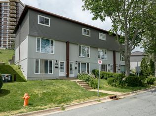 104 Bromley Rd, Halifax, NS B3P 2L7