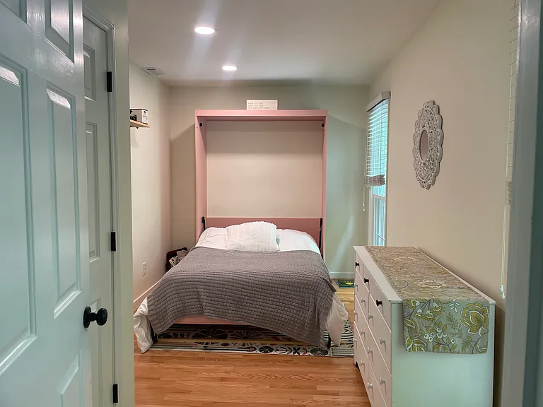 620 Arlington St — Photo 46