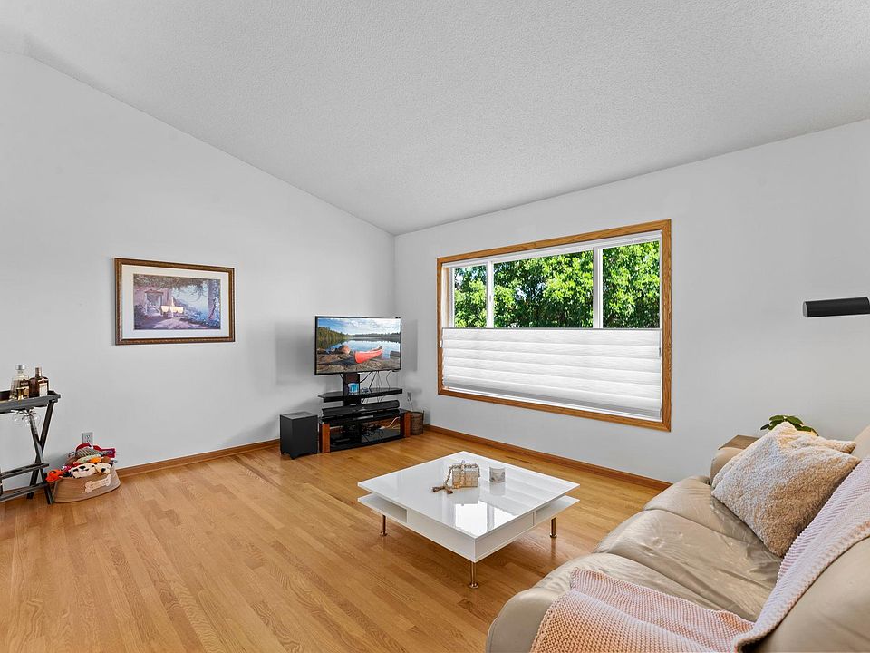17509 Five Oaks Dr, Farmington, MN 55024 | Zillow