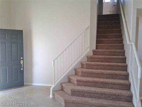4th image of 9308 Mountain Range Ave