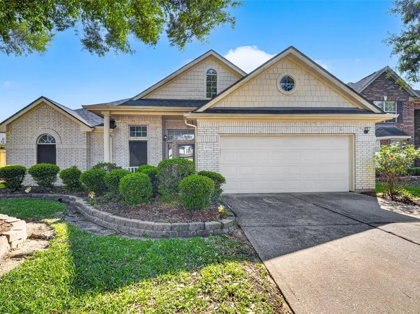 10330 Sage Brook Dr, Houston, TX 77089