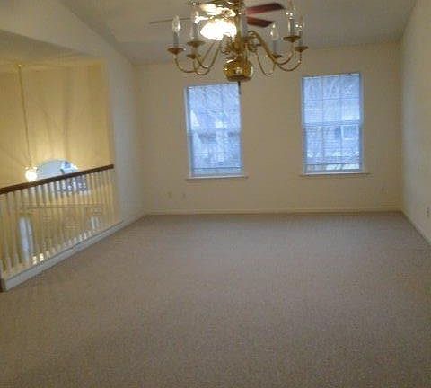 3rd image of 3108 Crosstimber Way
