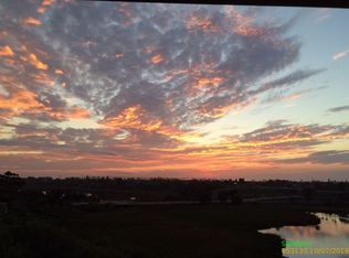 2305 Pio Pico Dr, Carlsbad, CA 92008