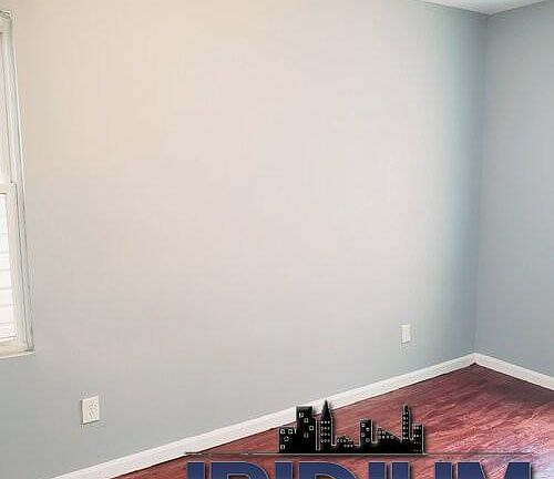 5th image of 116 Seymour Ave #1/2