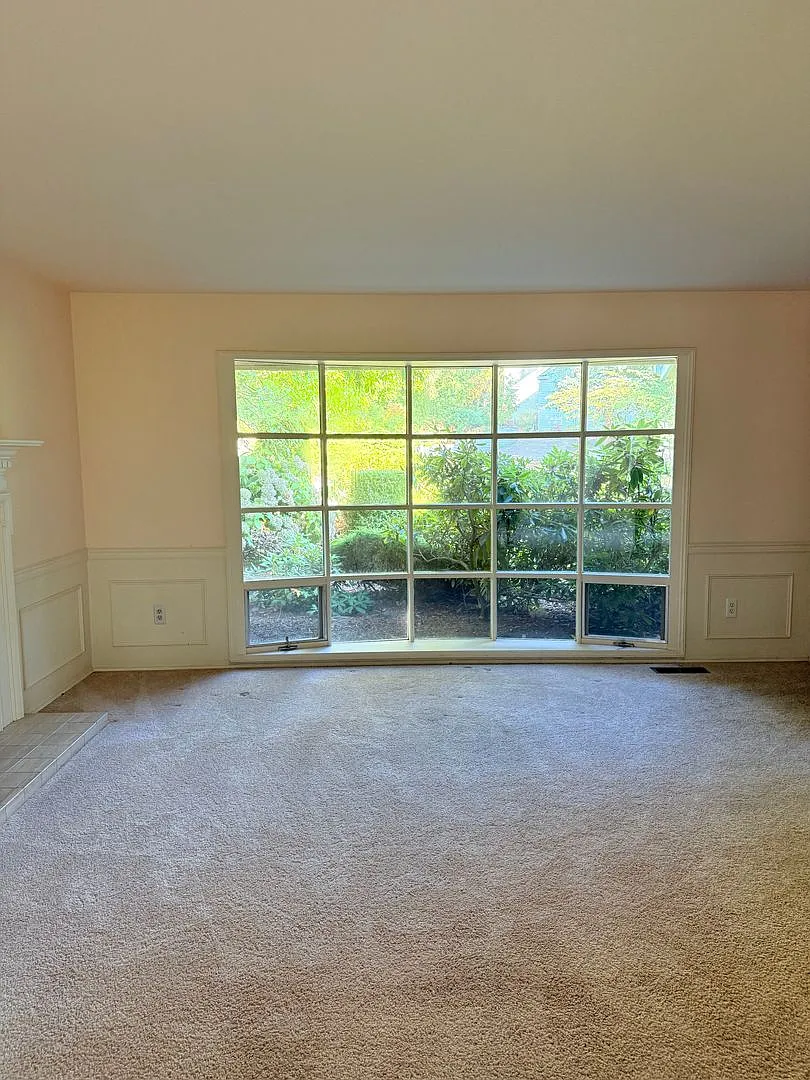 Elegant Bellevue Home for rent — Photo 4