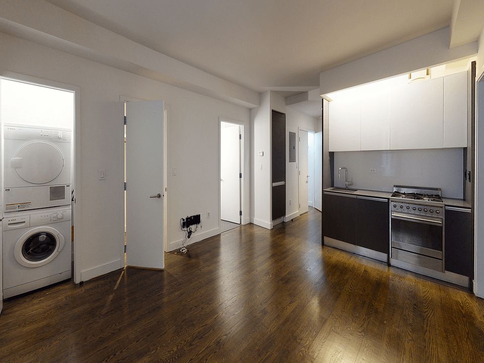 1st image of 666 W End Ave #6CD