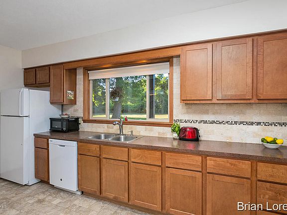 5th image of 10691 2nd Ave NW