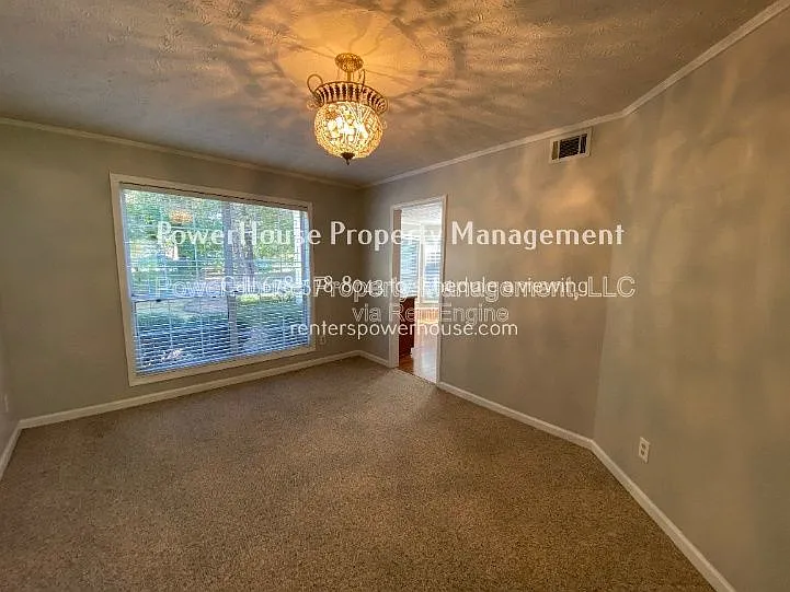605 Suwanee Lakes Cir — Photo 9