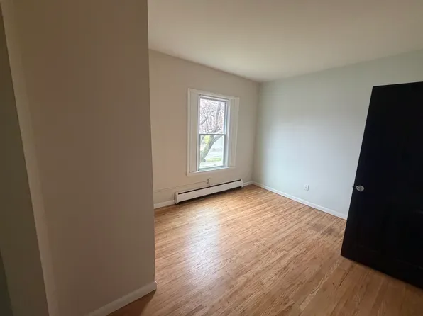 (undisclosed Address), Rochester, NY 14621