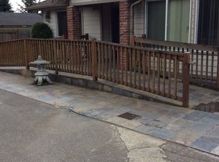 615 Summit Ave N, Kent, WA 98030