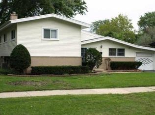 260 Springfield Ter, Des Plaines, IL 60018