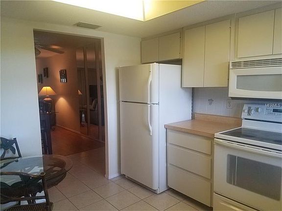2nd image of 3196 Lake Bayshore Dr #403