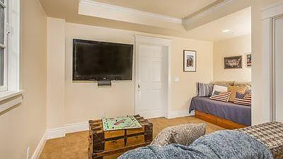 315 F Ave — Photo 15