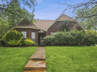 6589 Silver Oak Cv, Memphis, TN 38141