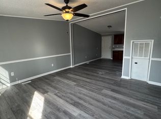 122 Oak St, Fayetteville, NC 28306