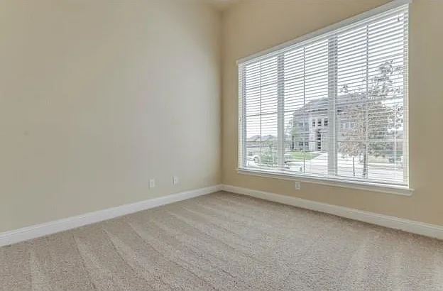 829 Mist Flower Dr — Photo 12