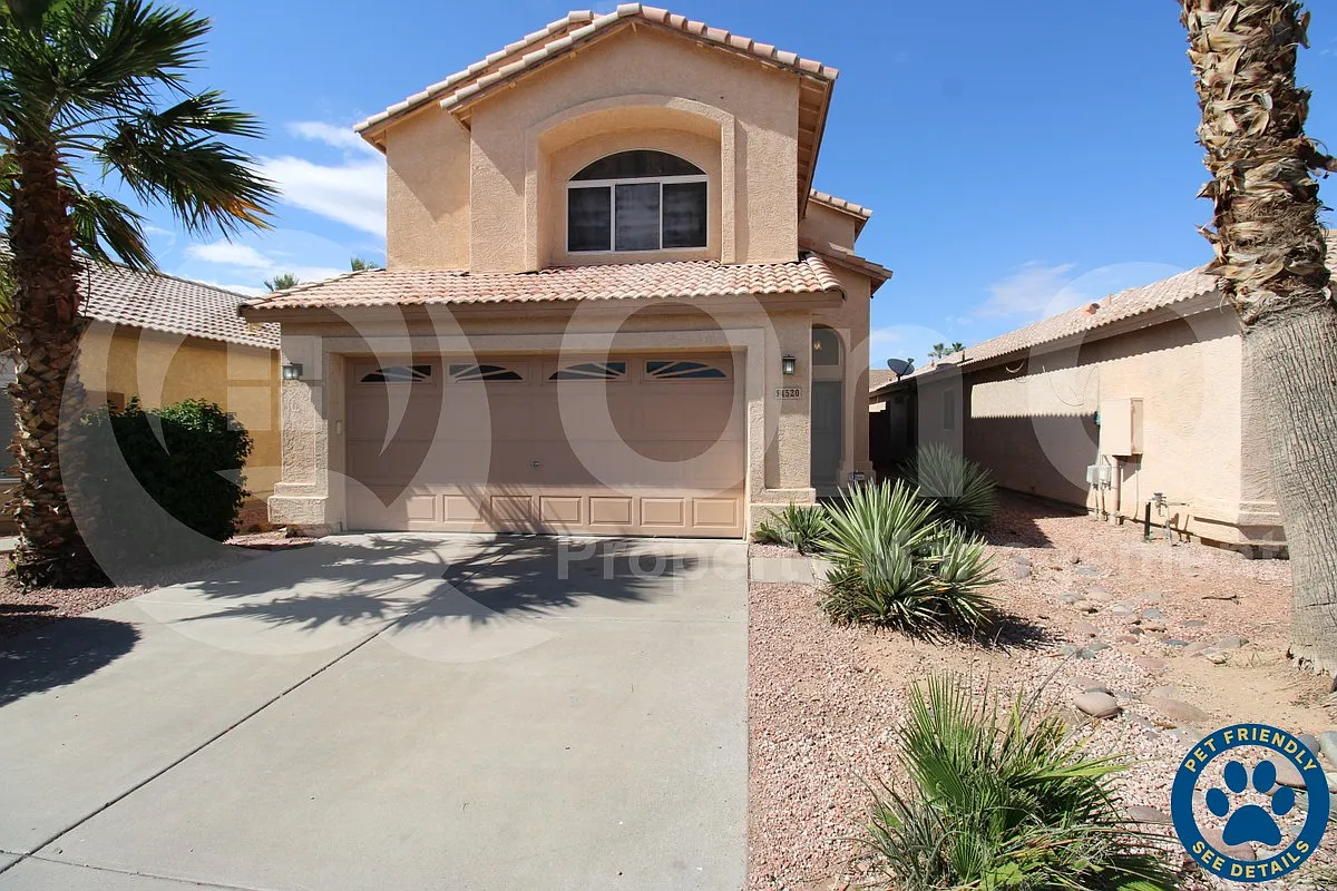 3 bed, 2.5 bath, 1601 sqft, $2,399 — Photo 1