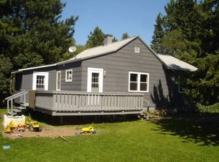 327 Erickson Rd, Esko, MN 55733