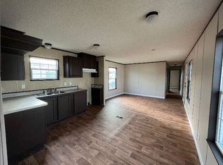 398 S Linda St NE, Cedar Springs, MI 49319