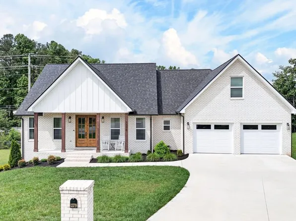 1379 Buckingham Pl, Cookeville, TN 38501
