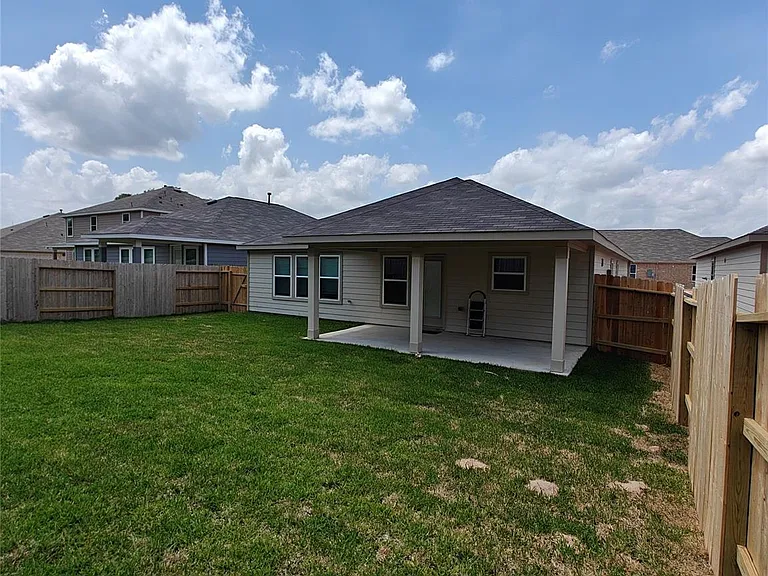 22406 Birch Bud Ln — Photo 32