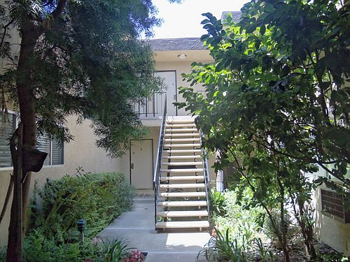 3rd image of 11825 National Blvd APT 8