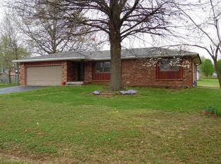 115 W Crighton Dr, Willard, MO 65781
