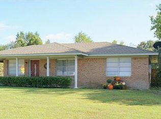 1121 Leigh St, Long Beach, MS 39560