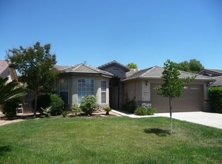2423 S Larkin Ave, Fresno, CA 93727