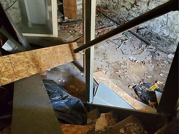 2nd image of 254 Wood Ave