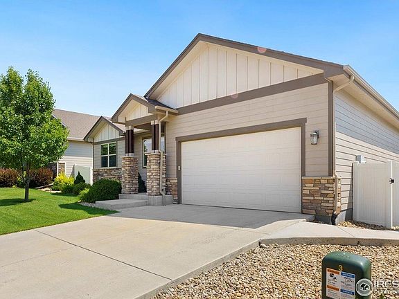 3rd image of 5653 Carmon Dr