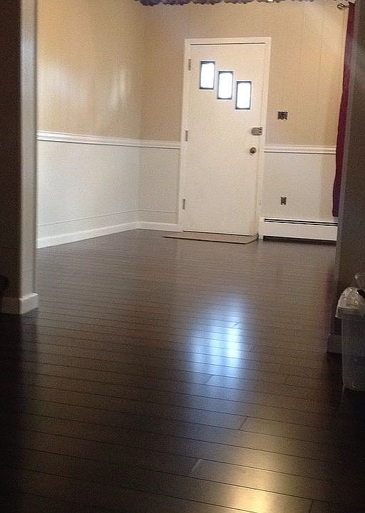 1st image of 665 E Main St