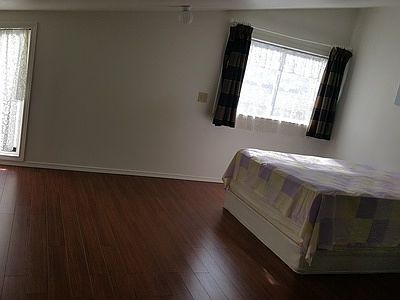 3rd image of 12604 SE 42nd St