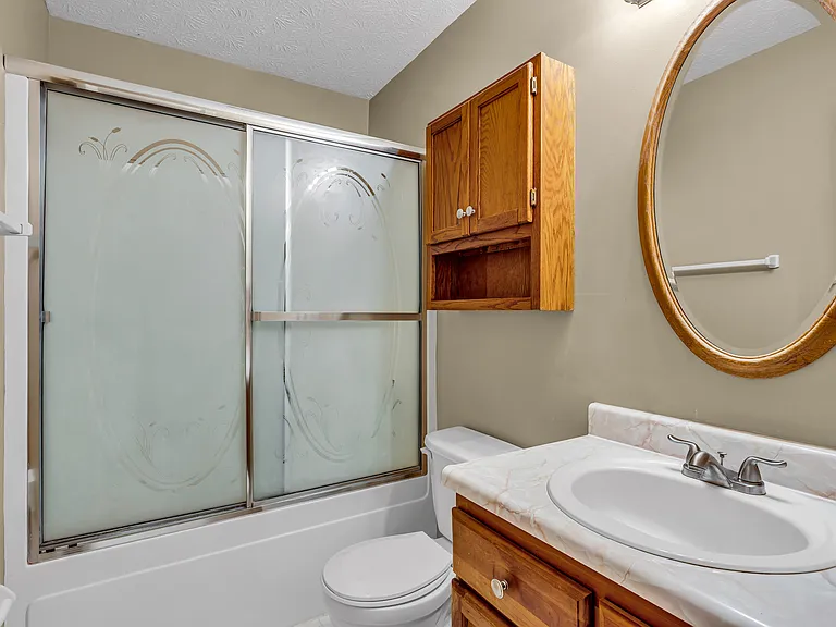 6748 Wimbledon Dr — Photo 13