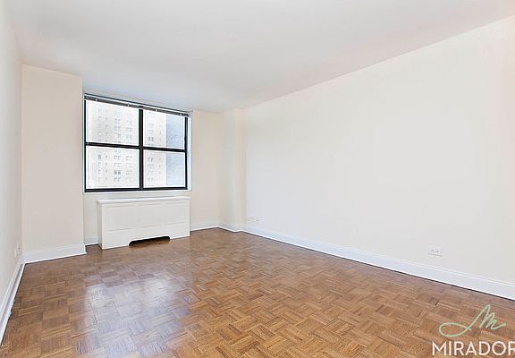 3rd image of 330 E 39th St APT 8L