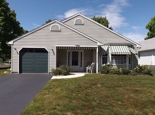 2 Cottontail Dr, Brick, NJ 08724