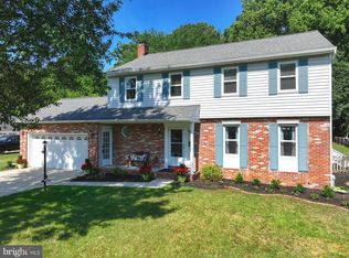 8327 Sail Ct, Pasadena, MD 21122
