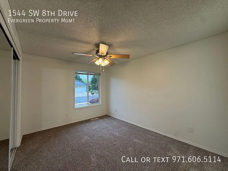 1544 SW 8th Dr — Photo 19