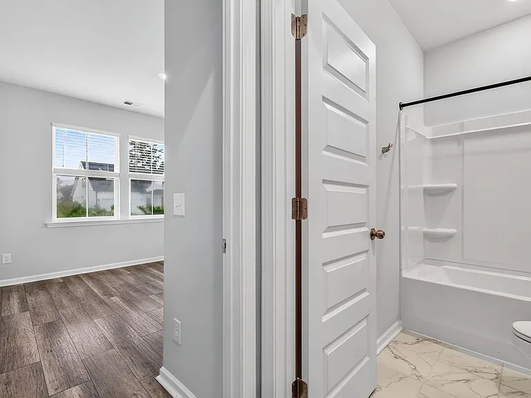 518 Yellow Leaf Ln — Photo 7