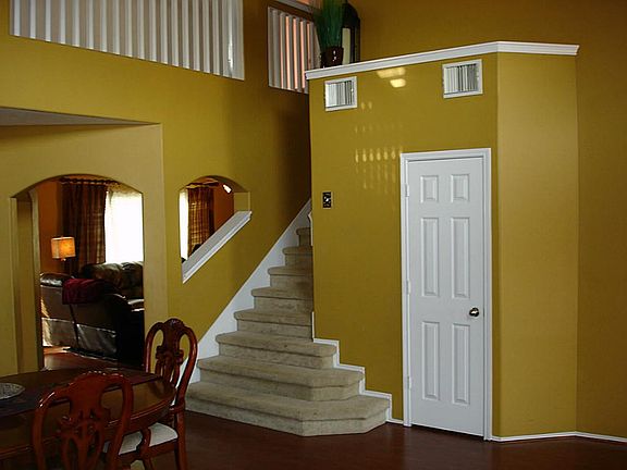 5th image of 18130 Brightwood Park Ln