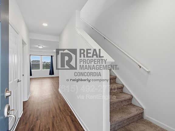 4th image of 3917 Sadie St