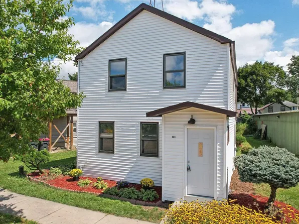 223 Exchange Street, Cambridge, WI 53523