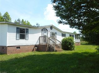 215 Long Acre Rd, Siler City, NC 27344