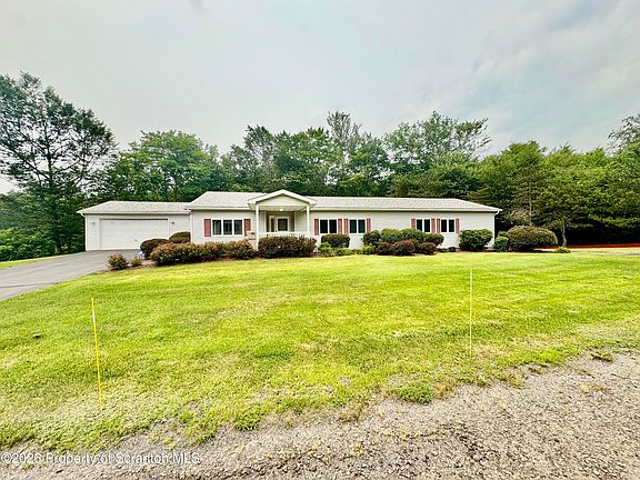 2nd image of 56 Linda Ln