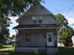 809 8th St SW, Massillon, OH 44647