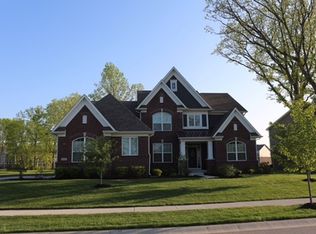 6358 Blackstone Dr, Zionsville, IN 46077