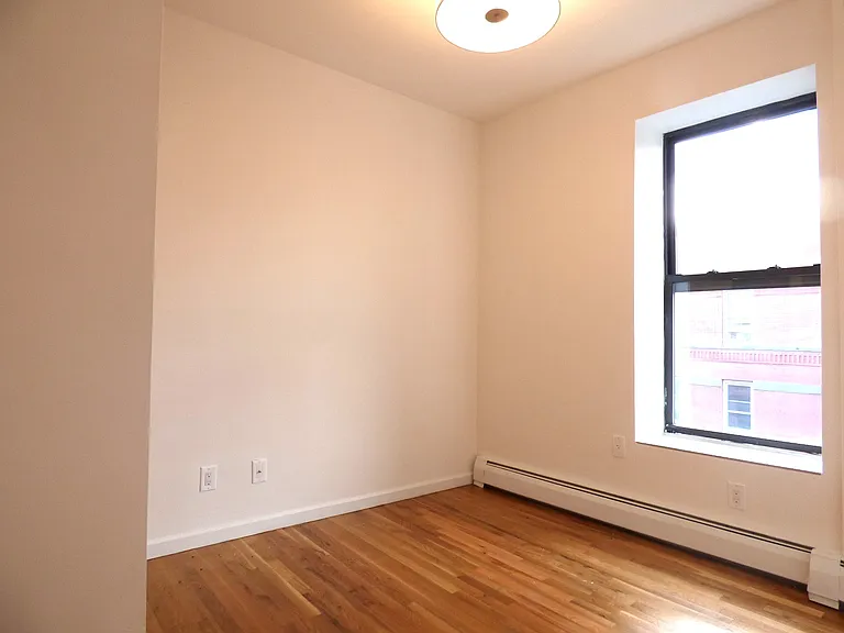 2 Clinton St #2D — Photo 7