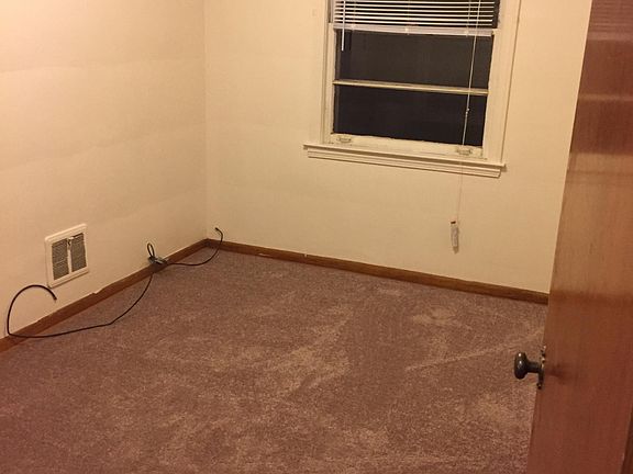 4th image of 4911 Hull St #3W